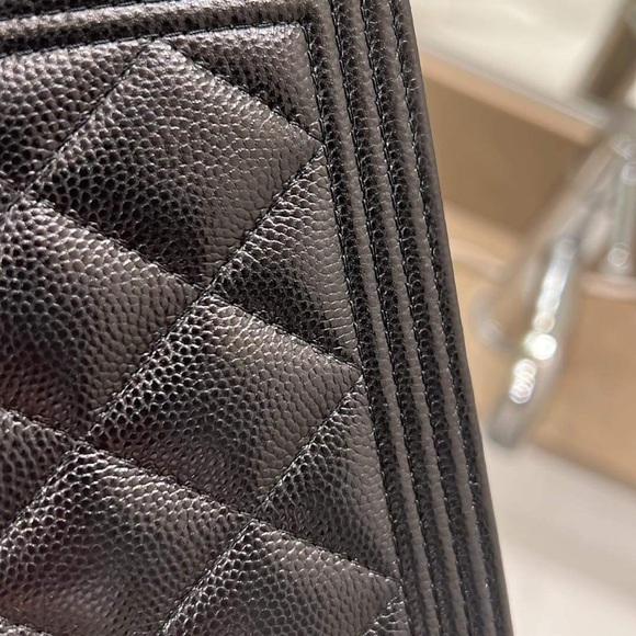 Chanel Boy Woc - Picture 9 of 12